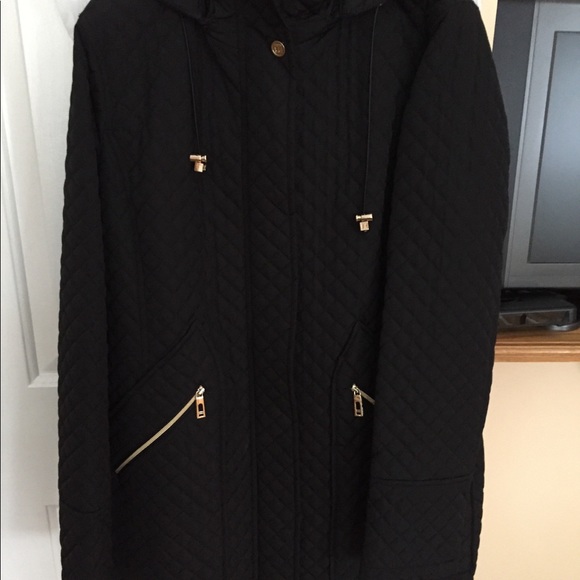NWT Ivanka Trump black quilted jacket. - Picture 3 of 6